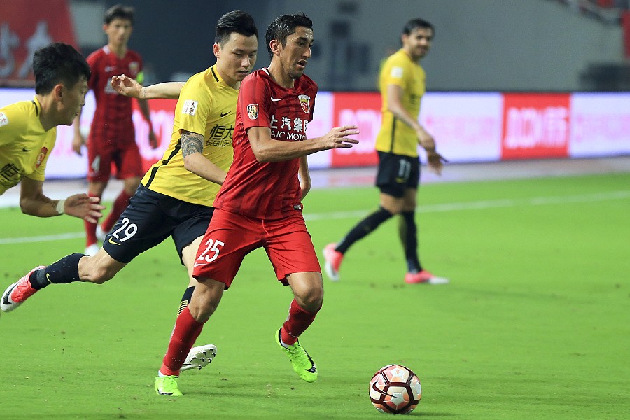 广州恒大在对阵上海上港比赛中取得平局