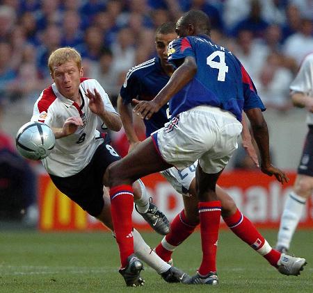 法国队碾压德国队，梁靖崑点燃赛场